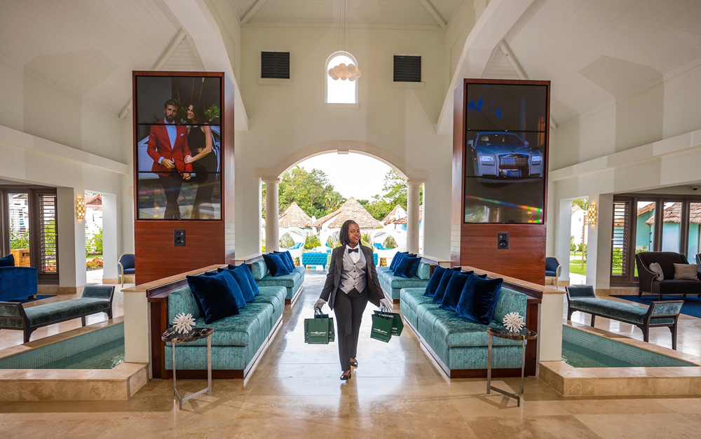 SBR_Lobby_0122